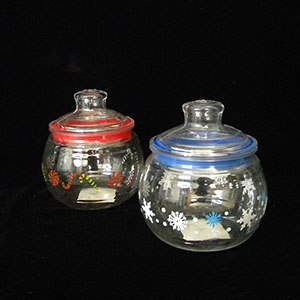 Round Plastic Candy Container